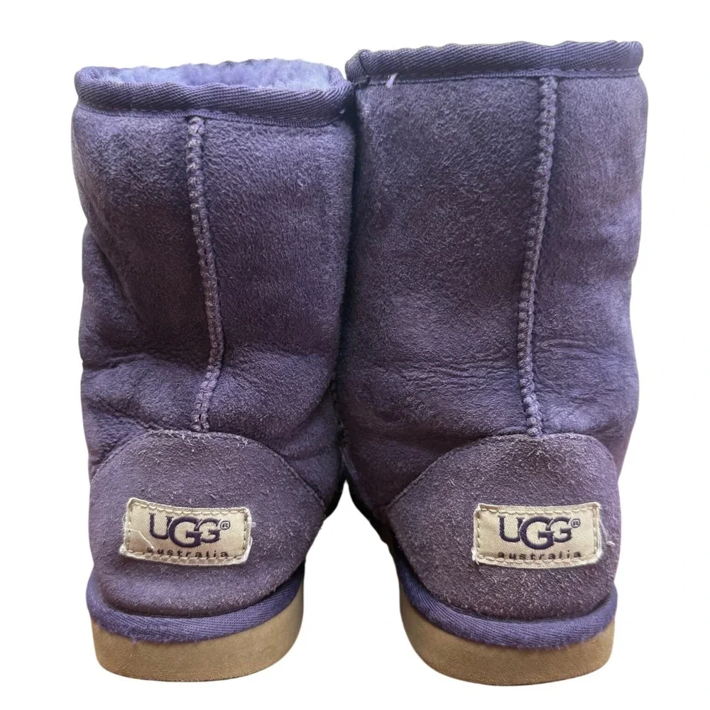 UGG Australia Purple Suede Sheepskin Lined Boots Kids Size 5‎ Youth Comfort